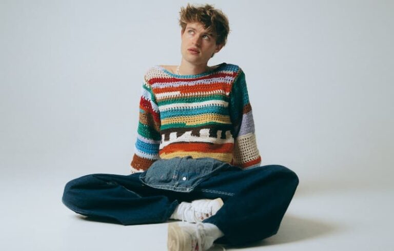 Henri Purnell Multitalent als Sänger Ton an